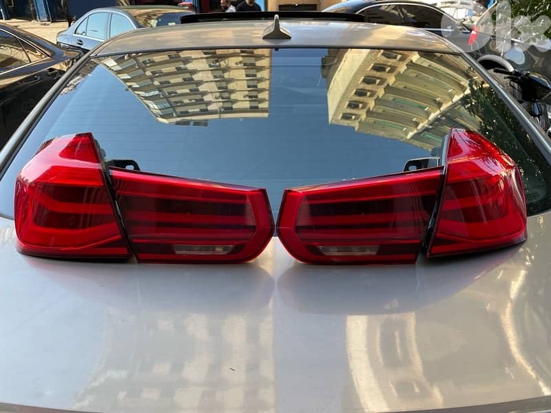 bmw f30 LCI Original أضوية خلفية 1