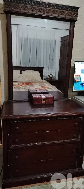 عفش بيت للبيع للضرورة بسرعة 12