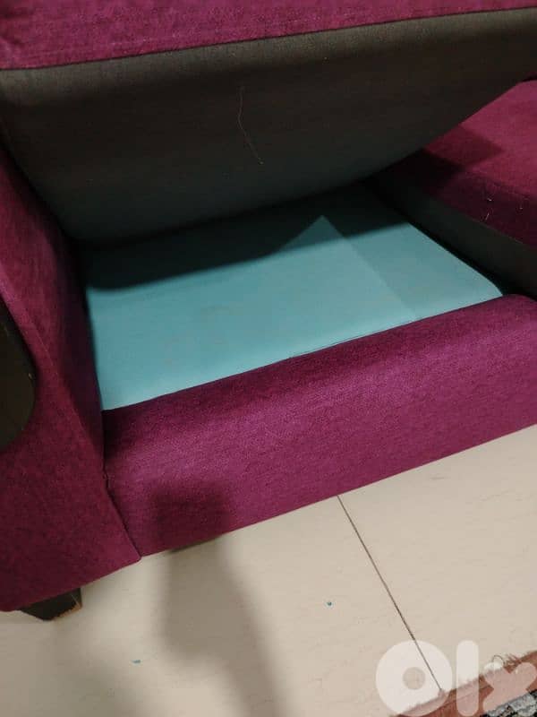 عفش بيت للبيع للضرورة بسرعة 5