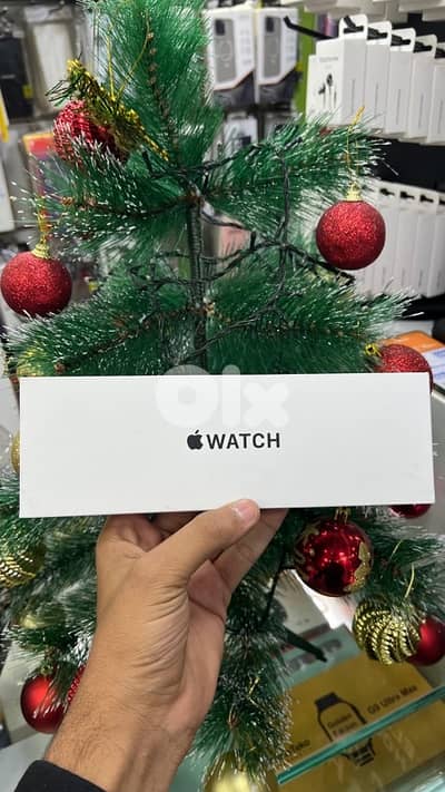 apple watch SE  3rd generation star light new