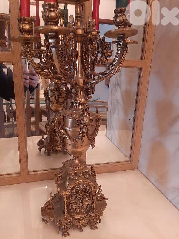 شمعدان عدد ٢ للبيع 3