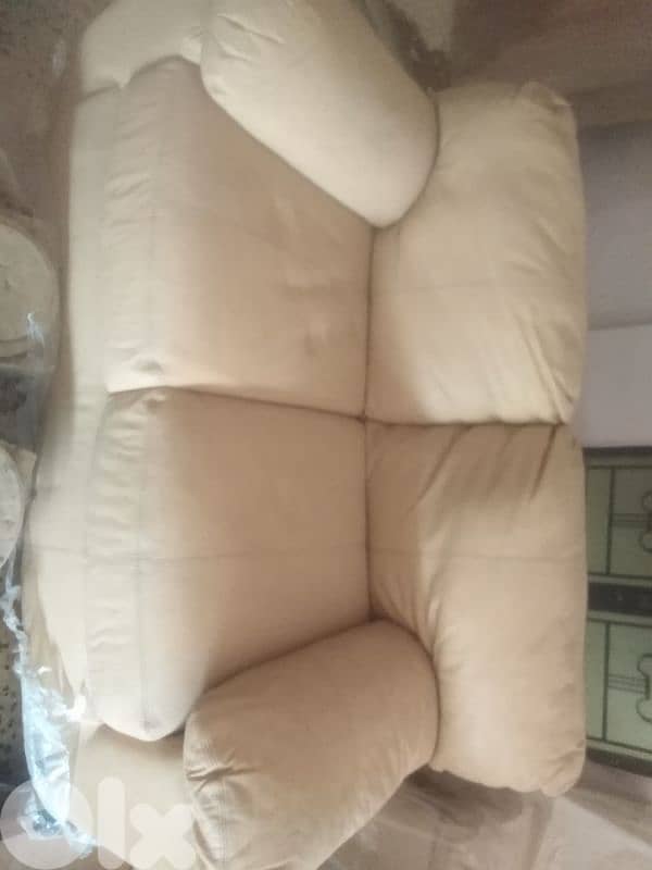 leather saloon صالون جلد 4