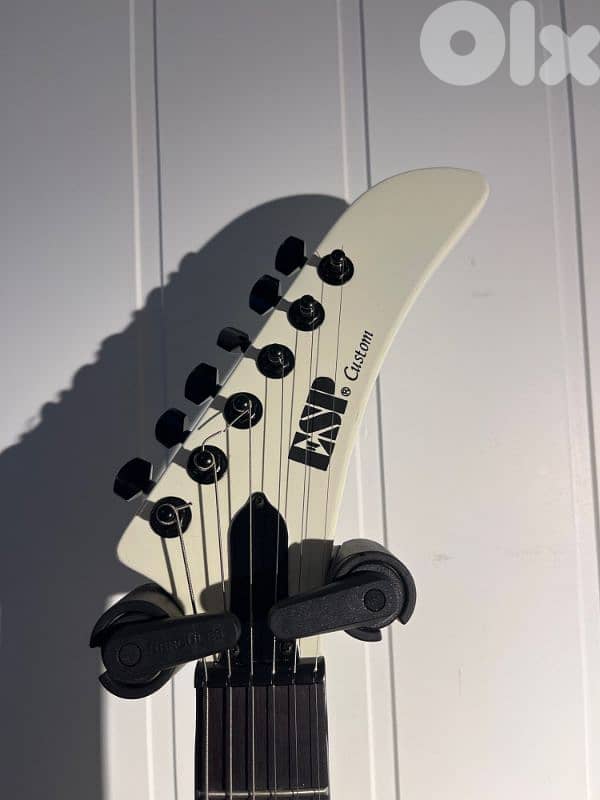 esp custom explorer electric guitar 2