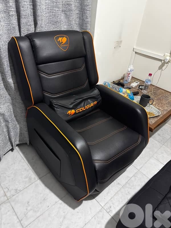 gaming sofa 1