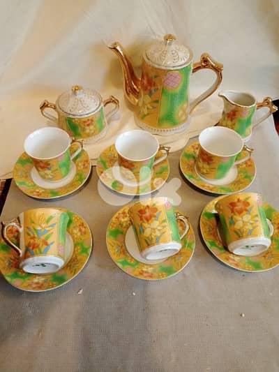 طقم قهوة أو شاي بورسلان ياباني