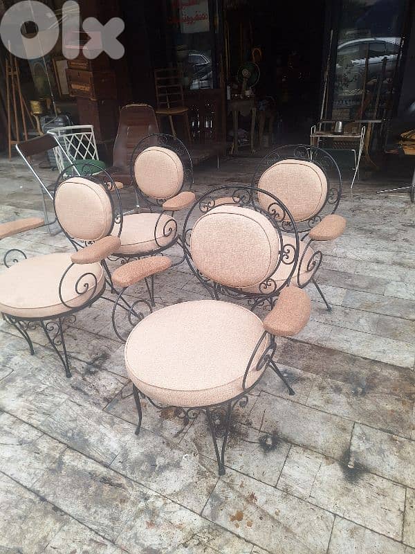 كراسي فيرفورجي انتيك عدد٤ شغل يدوي 1