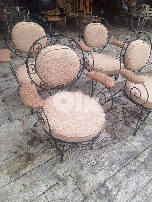 كراسي فيرفورجي انتيك عدد٤ شغل يدوي 2