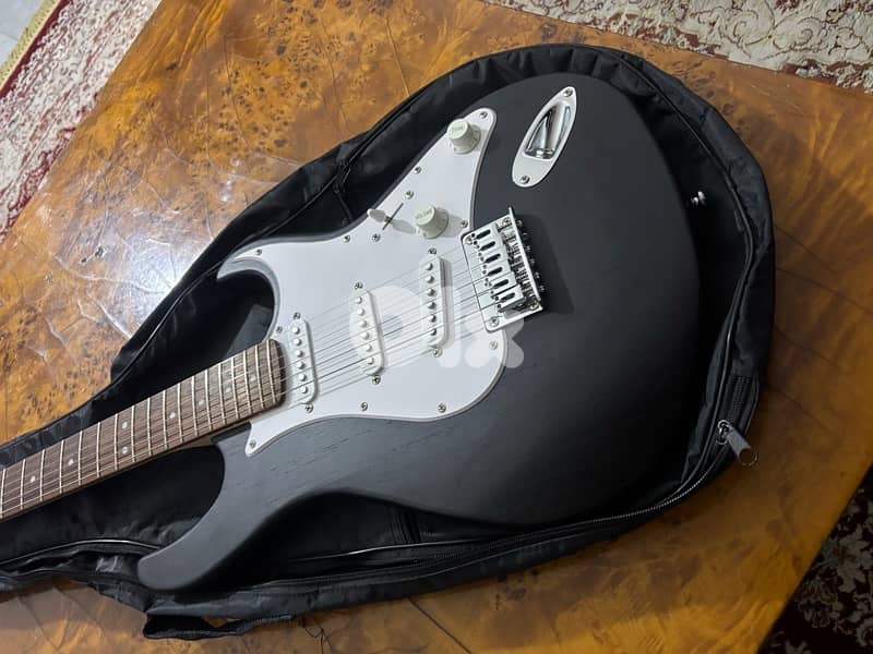 Cort electric guitar 2