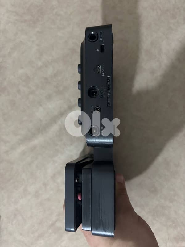 Zoom pedal guitar amp electric 2