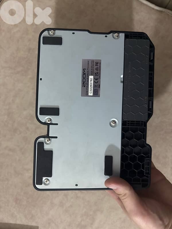 Zoom pedal guitar amp electric 3