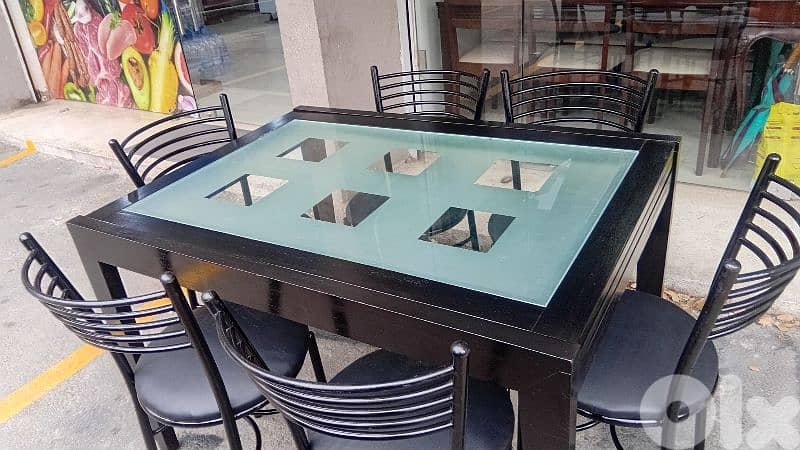 طاولي اوروبي شبه جديد 1