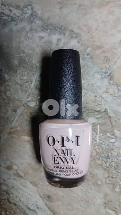 مناكير أميركي