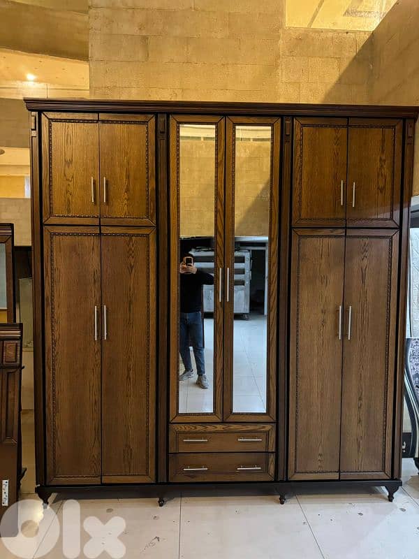 اوضة نوم طابقين شغل توصاية خشب زان ولاتي ملبسة قشرة سنديان 3