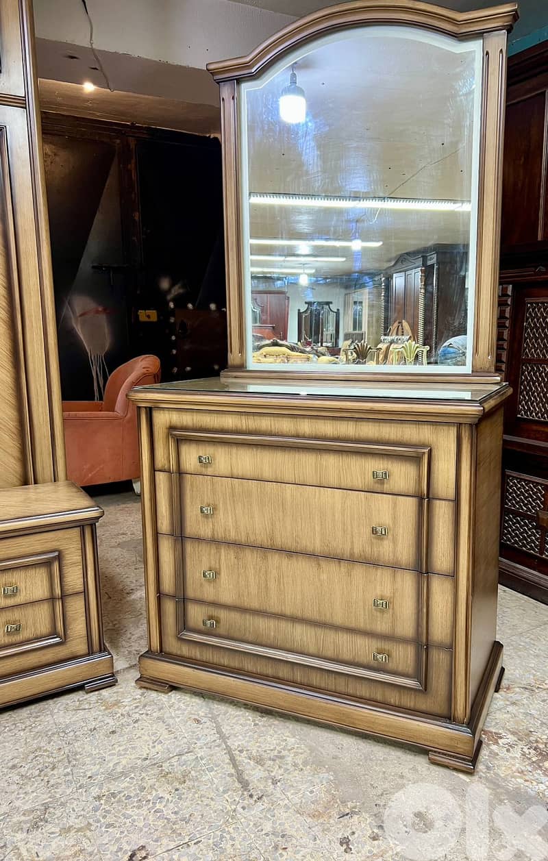 اوضة نوم طابقين 12 درفة خشب زان ولاتي ملبسة قشر 8