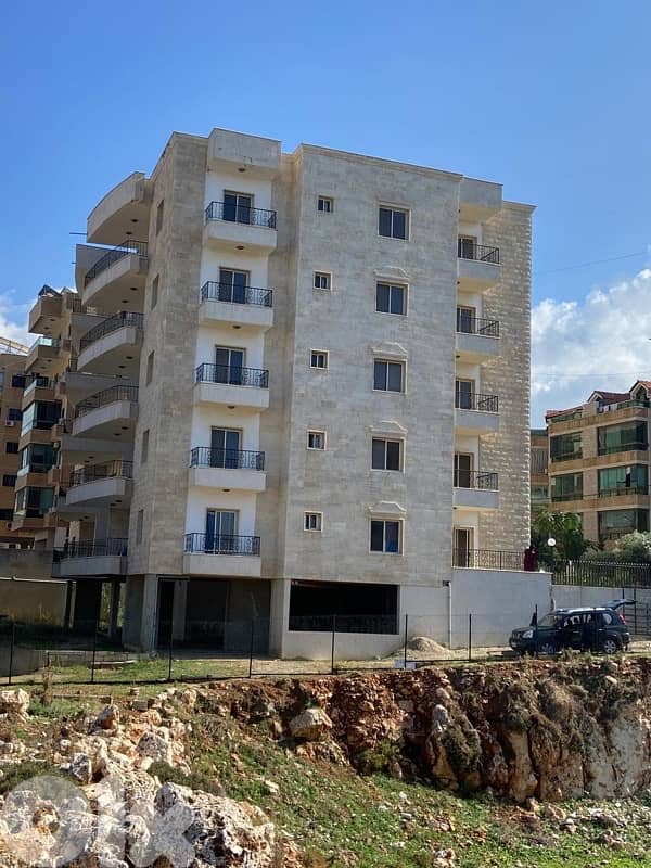 Building for sale in Aramoun 3