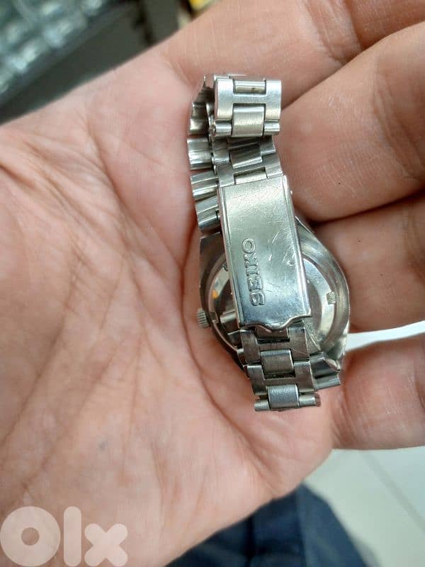 vintage Seiko five automatic 17 jewels women watch black dail 1