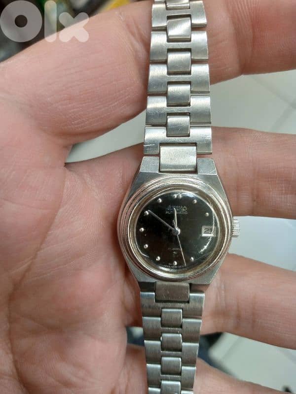 vintage Seiko five automatic 17 jewels women watch black dail 4