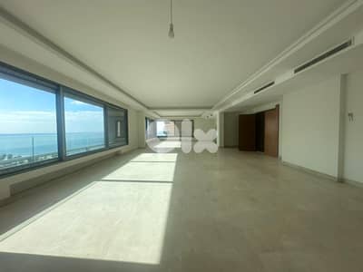 Sea View Apartment for Sale in Ramlet Al Baydaشقة فاخرة مطلة على البحر