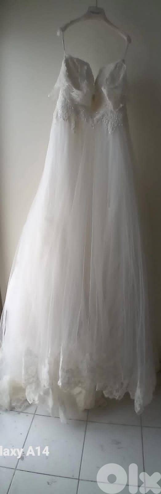 6 Bridal Dresses - N. Y. Brands 1