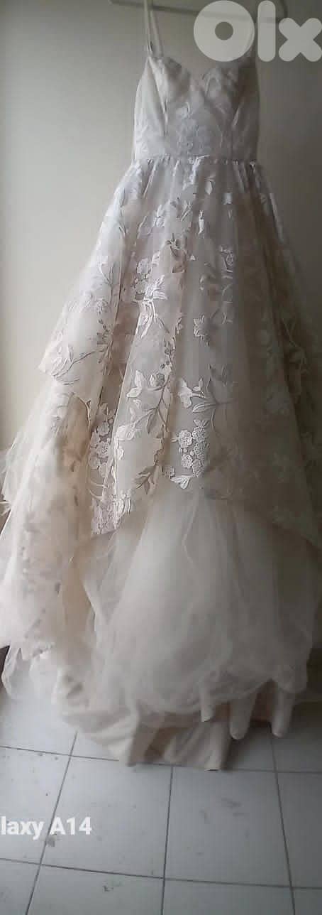 6 Bridal Dresses - N. Y. Brands 2