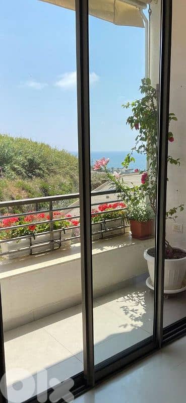 ​Manara 240m2 Sea View 3 Masters - إطلالة بحرية + Video