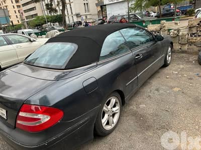 Mercedes-Benz CLK-Class 2004