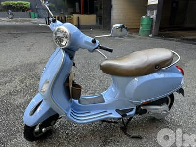 Vespa vxl 150cc mod 2021 odo 4,800km $1,100