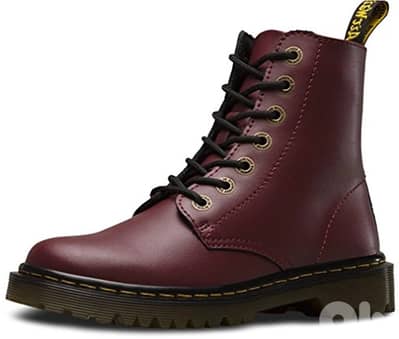 Dr. Martens Luana Cherry Red