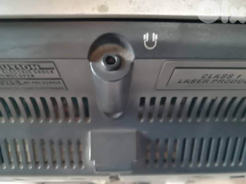 Philips slim stereo tuner CD MP3 USB AUX 4