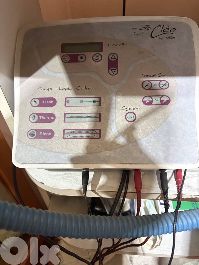 Apilus Cléo Professional Electrolysis Machine – Permanent Hair Removal 1