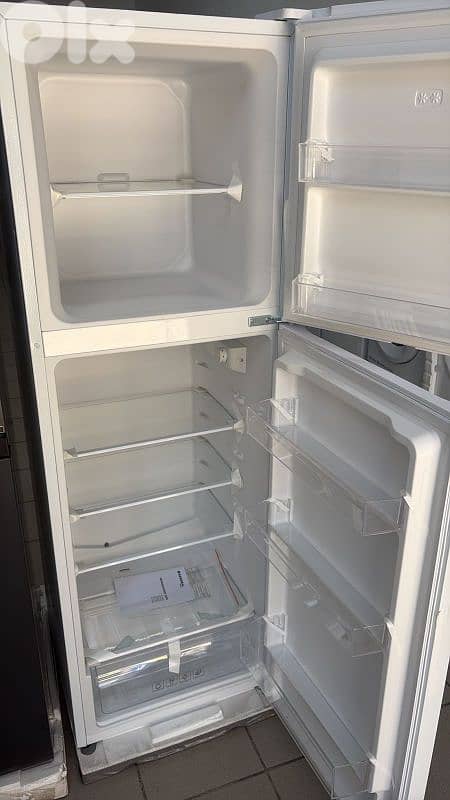 Refrigerator General 18ft Inverter براد جنرال تبريد ثلج 2