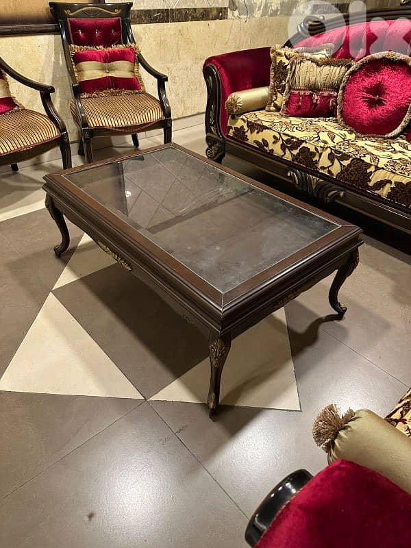 طقم كنبايات شغل توصاية اربع قطع وطاولة قماش وردة كتير مرتب 12