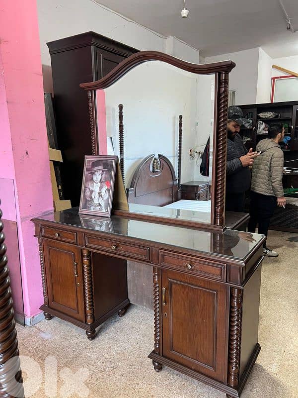 اوضة نوم خشب زان ولاتي كلا ملبسة قشرة سنديان 4