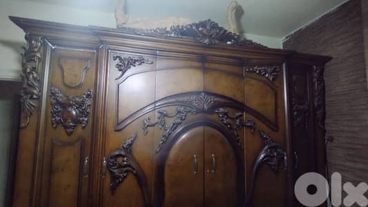 غرفة نوم تختين