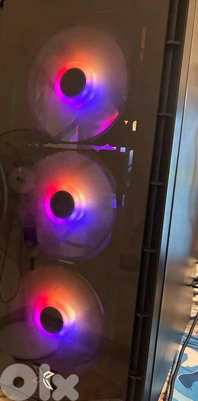 gaming pc so clean and good 6