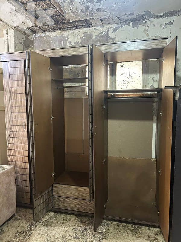 اوضة نوم تختين مع فرشات شبه جديدة 1