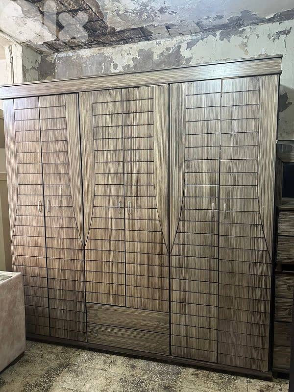 اوضة نوم تختين مع فرشات شبه جديدة 3