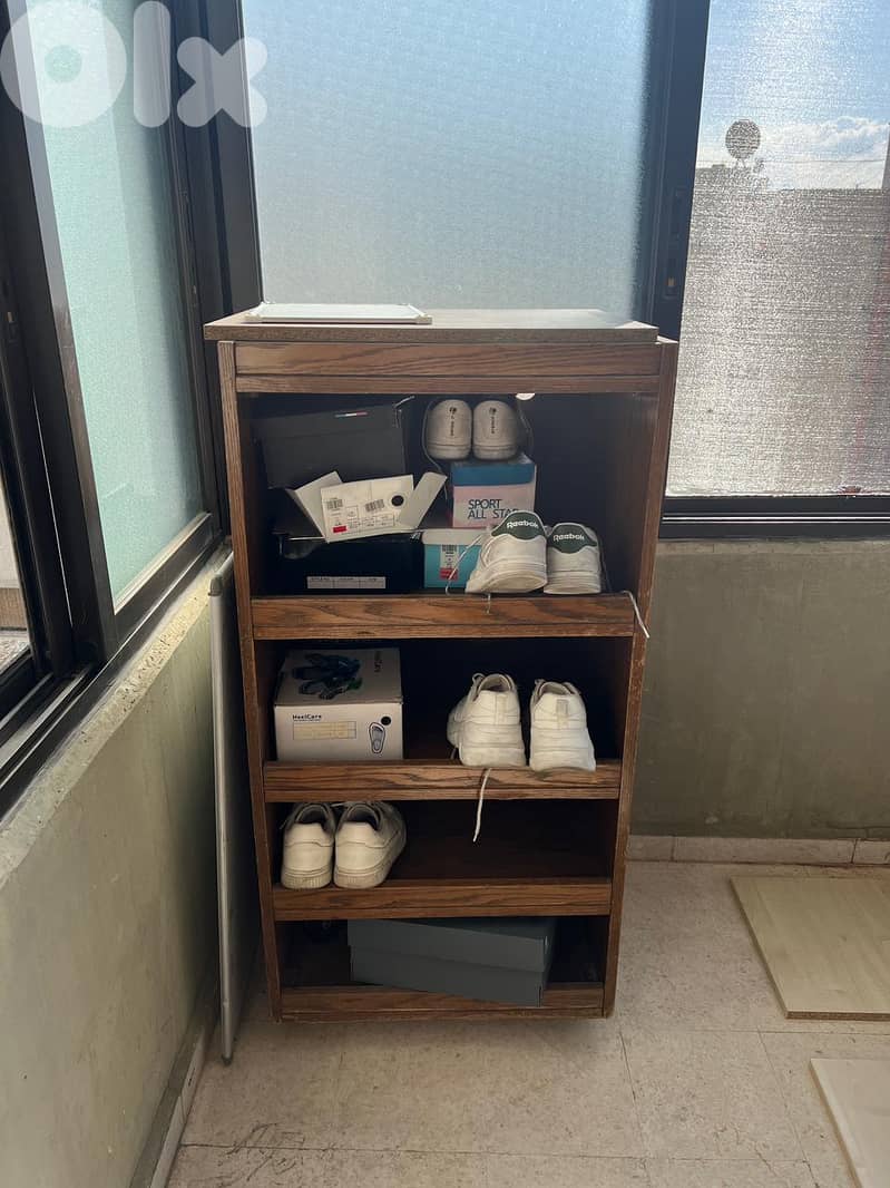 غرفة نوم مؤلفة من نخت عدد 2 + كومود+ قيترين 4