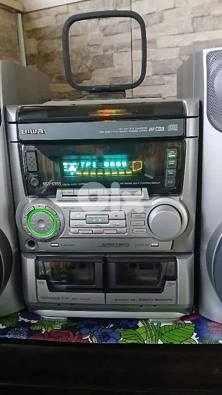 stereo aiwa 3