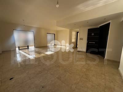 Apartment For Rent in Raouche شقة للايجار في الروشة