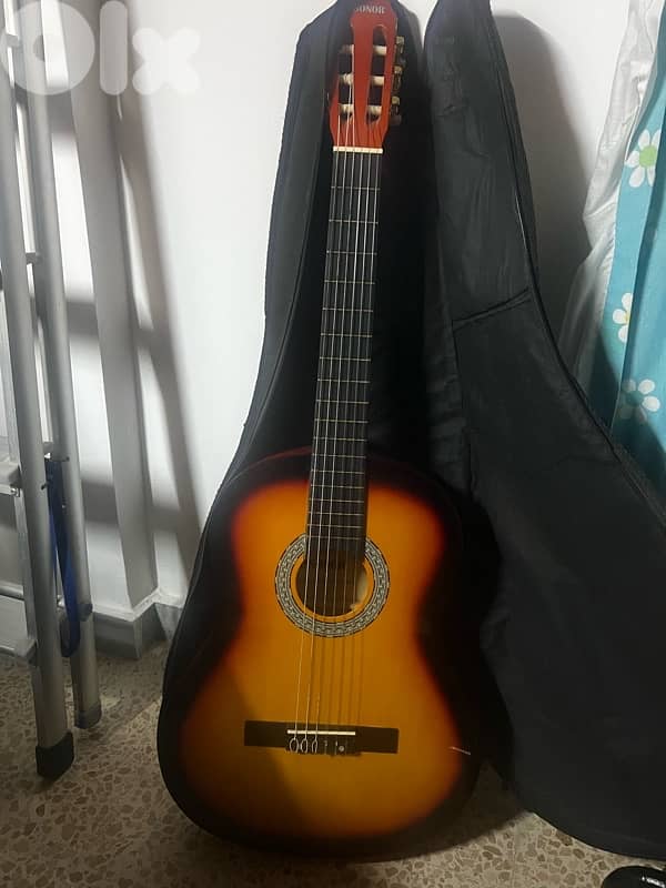 guitar high quality like new 1