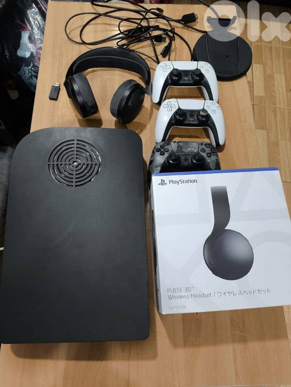 ps5 fat digital edition used with accessories please read description 1