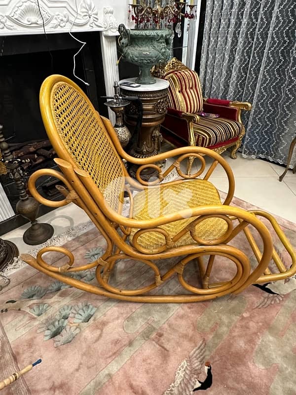 Rocking chair 4