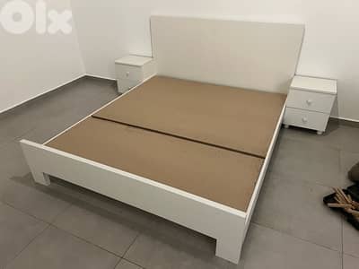 تخت مجوز جديدة من المعمل بافضل الاسعار