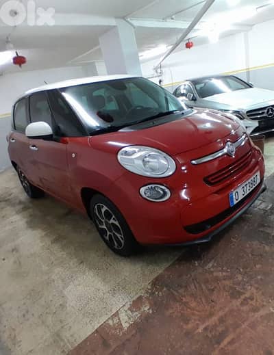 Fiat 500L  2015 FULL OPTION EXTRA CLEAN سياره بيت
