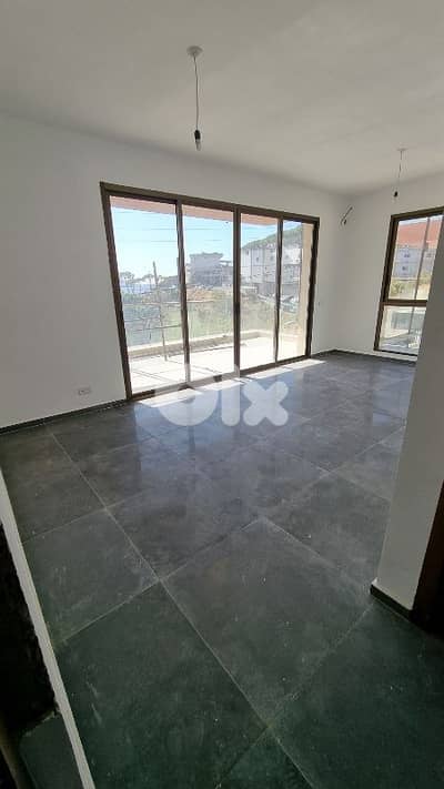 Apartment for sale in baabdat شقة للبيع في بعبدات