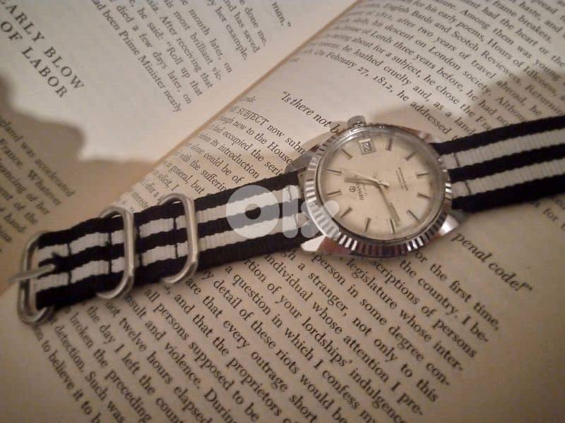 extremely rare Vintage Swiss watch incabloc 17 jewels 1