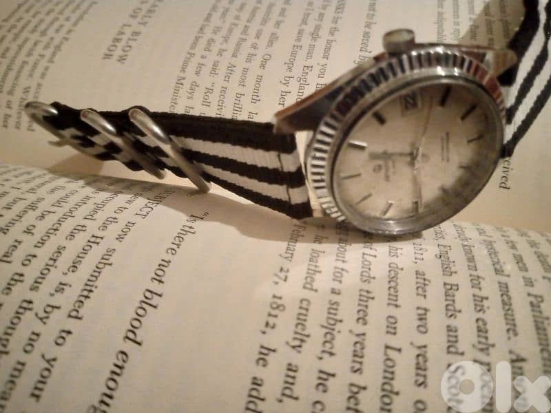 extremely rare Vintage Swiss watch incabloc 17 jewels 2