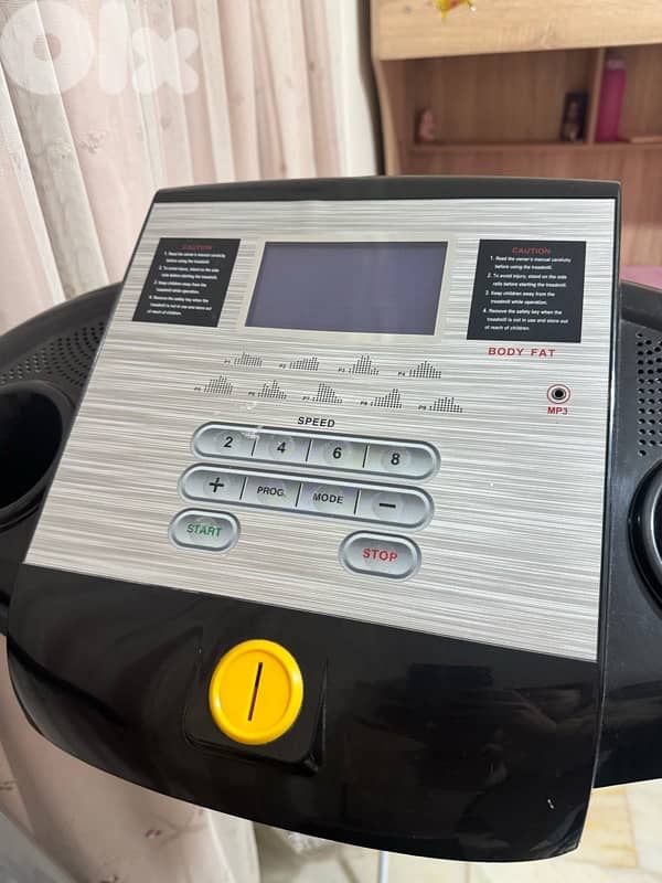 مكنة رياضة شبه جديدة 2