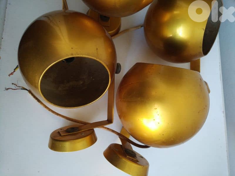 4 vintage spots - Not Negotiable 2